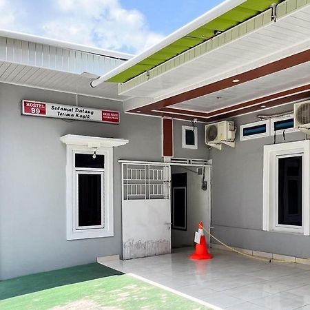 Kostel 99 Pangkal Pinang Redpartner Hotel Ngoại thất bức ảnh