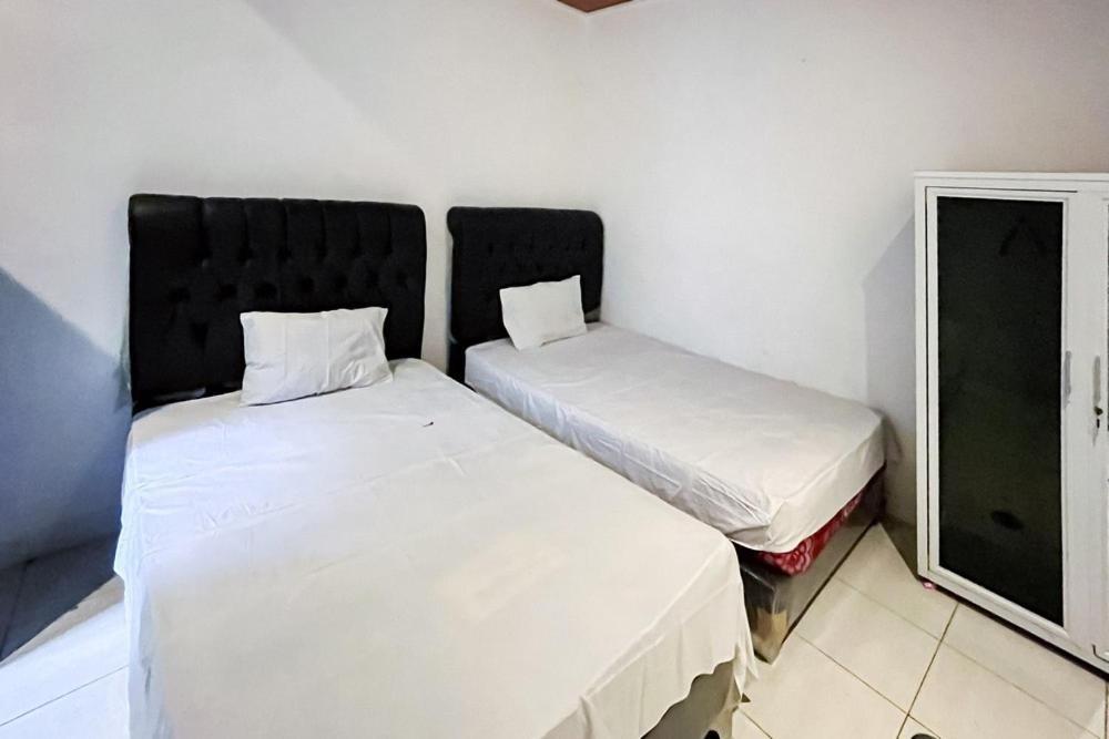 Kostel 99 Pangkal Pinang Redpartner Hotel Ngoại thất bức ảnh